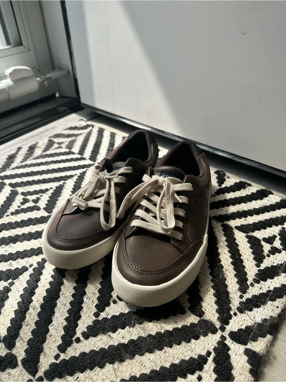 Boys Brown Sperry Shoes size 2